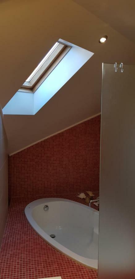 Exceptional Uzupis Bridge 3 Bedroom Apartment VNO Extérieur photo