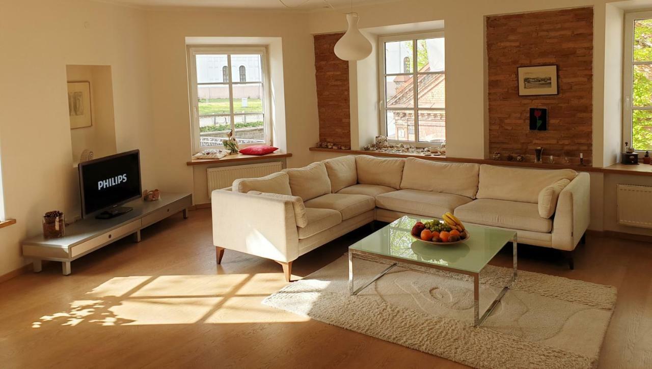 Exceptional Uzupis Bridge 3 Bedroom Apartment VNO Extérieur photo
