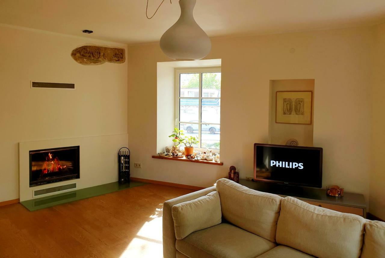 Exceptional Uzupis Bridge 3 Bedroom Apartment VNO Extérieur photo