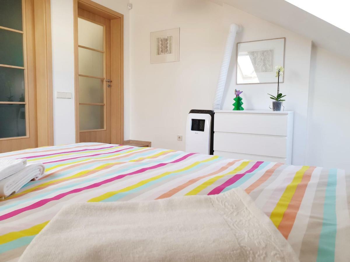 Exceptional Uzupis Bridge 3 Bedroom Apartment VNO Extérieur photo